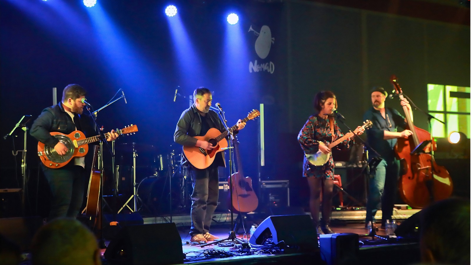 GABE Acoustic, groupe folk acoustique live