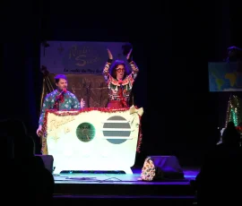 Univers visuel du spectacle de Noël Radio Santa